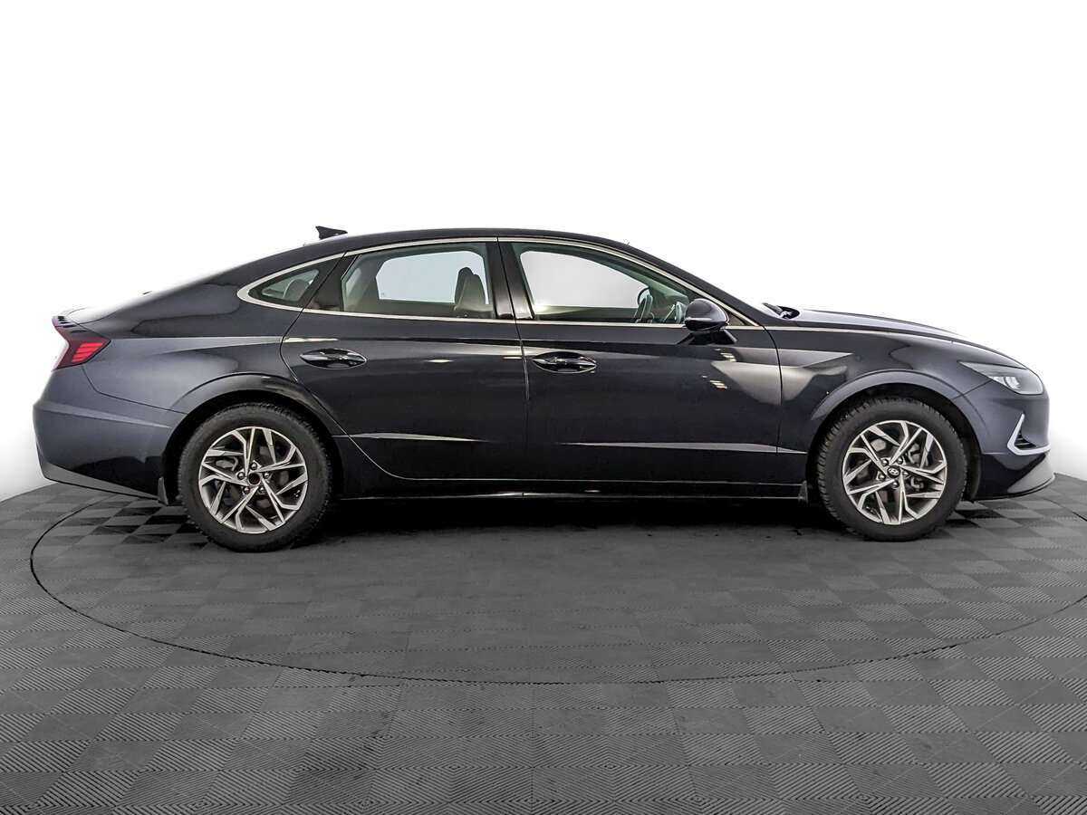 Купить Hyundai Sonata с пробегом. Фото: #3