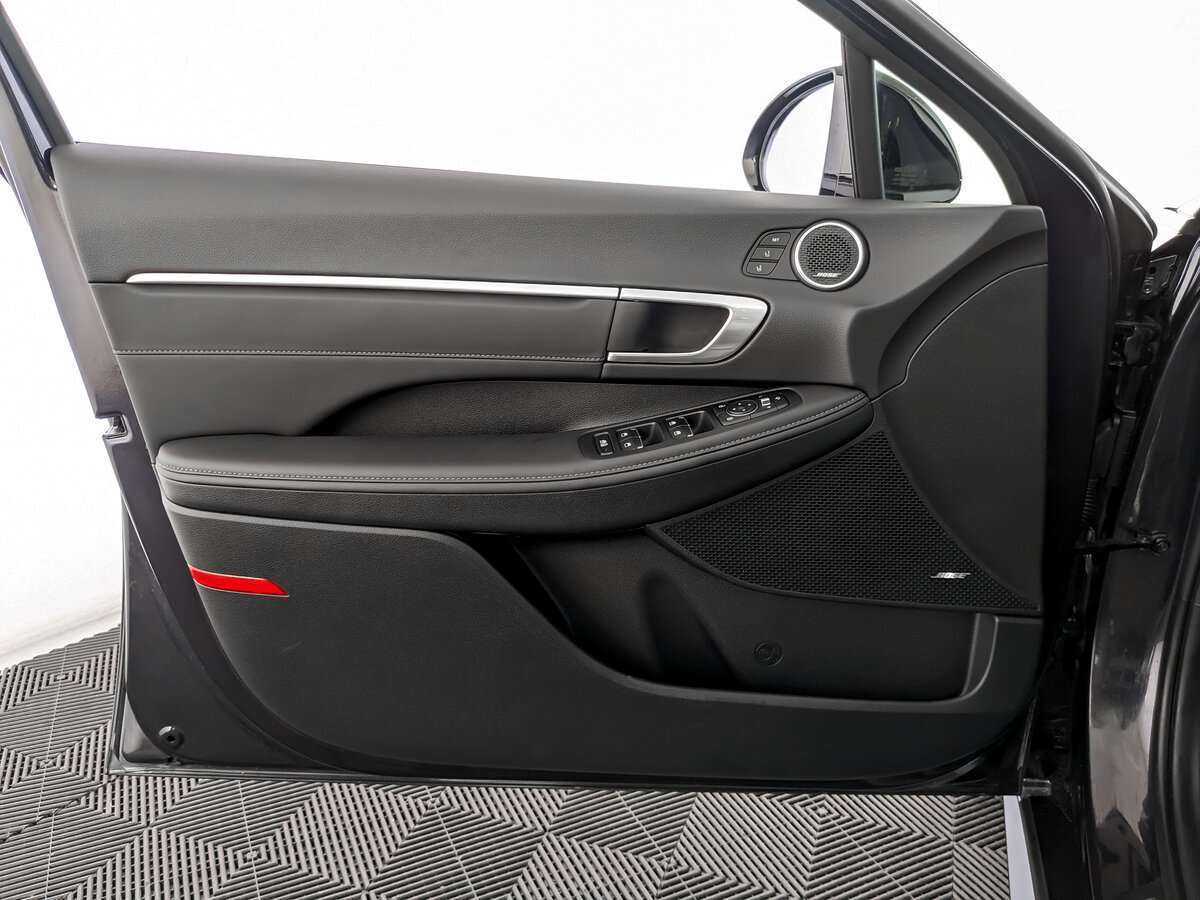 Купить Hyundai Sonata с пробегом. Фото: #13