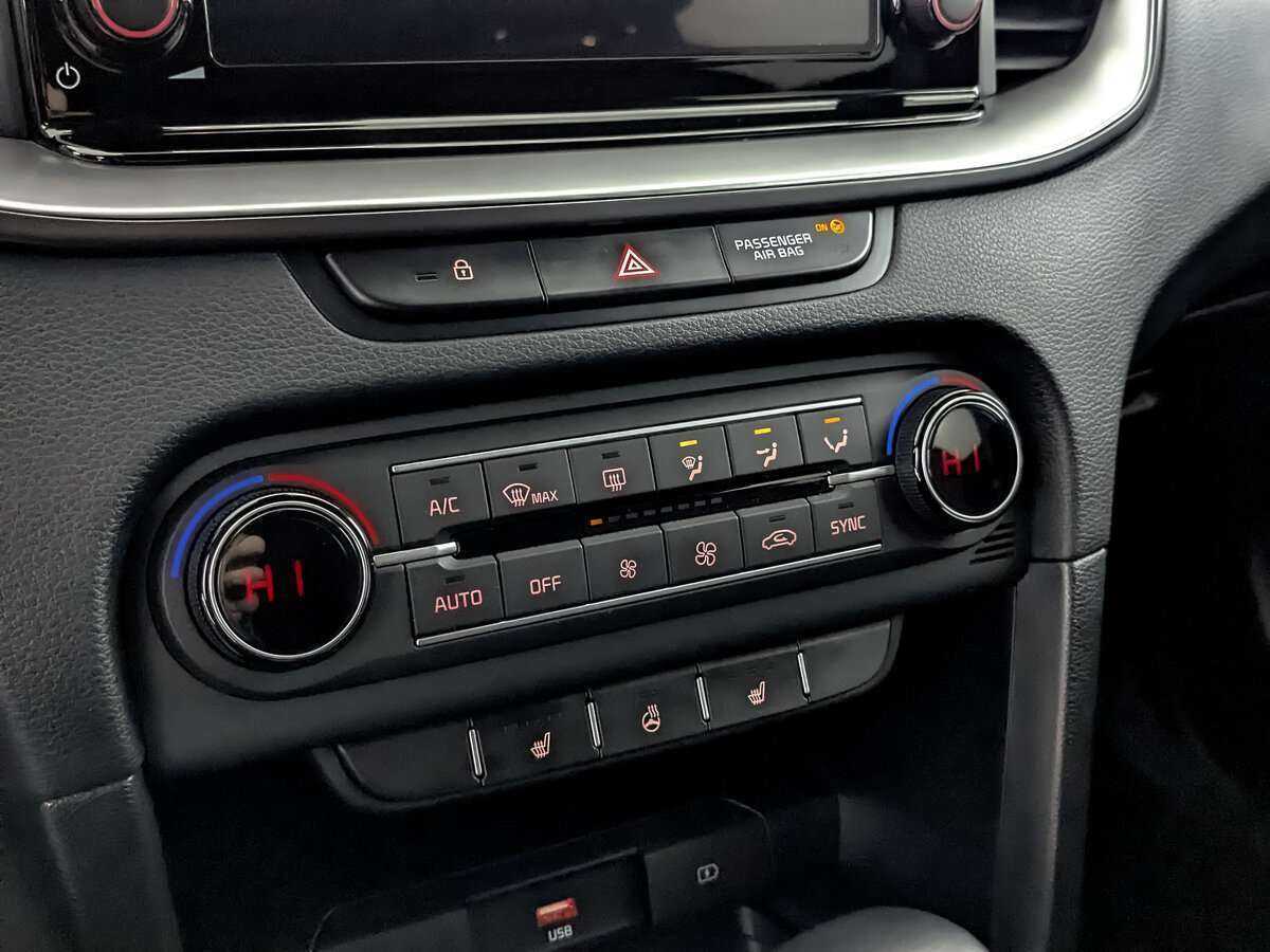 Купить Kia Ceed с пробегом. Фото: #16