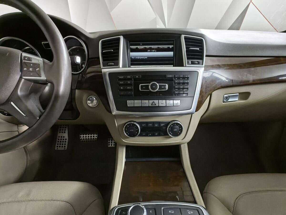 Купить Mercedes-Benz M-Класс с пробегом. Фото: #10