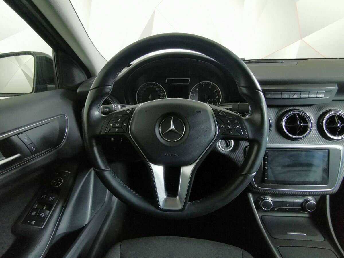Купить Mercedes-Benz A-Класс с пробегом. Фото: #13