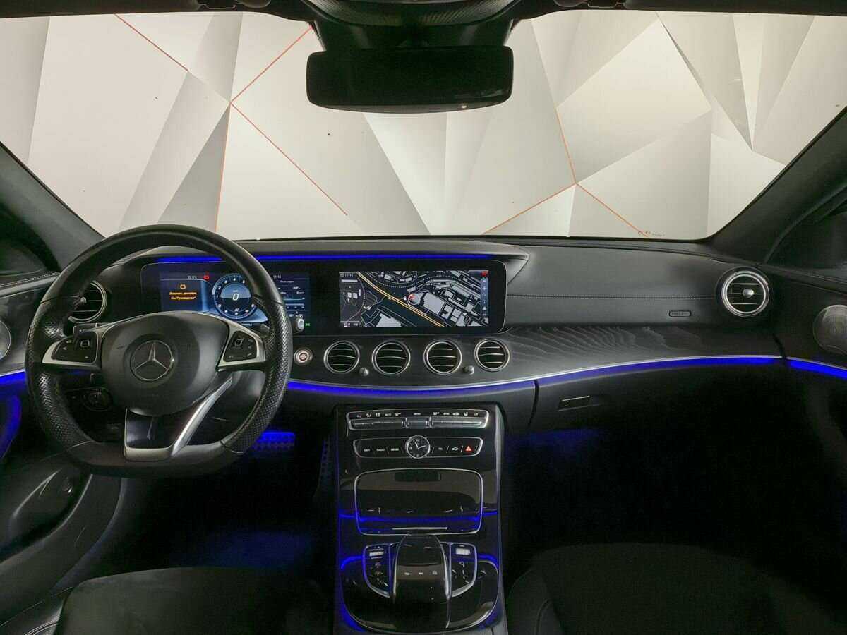 Купить Mercedes-Benz E-Класс с пробегом. Фото: #9