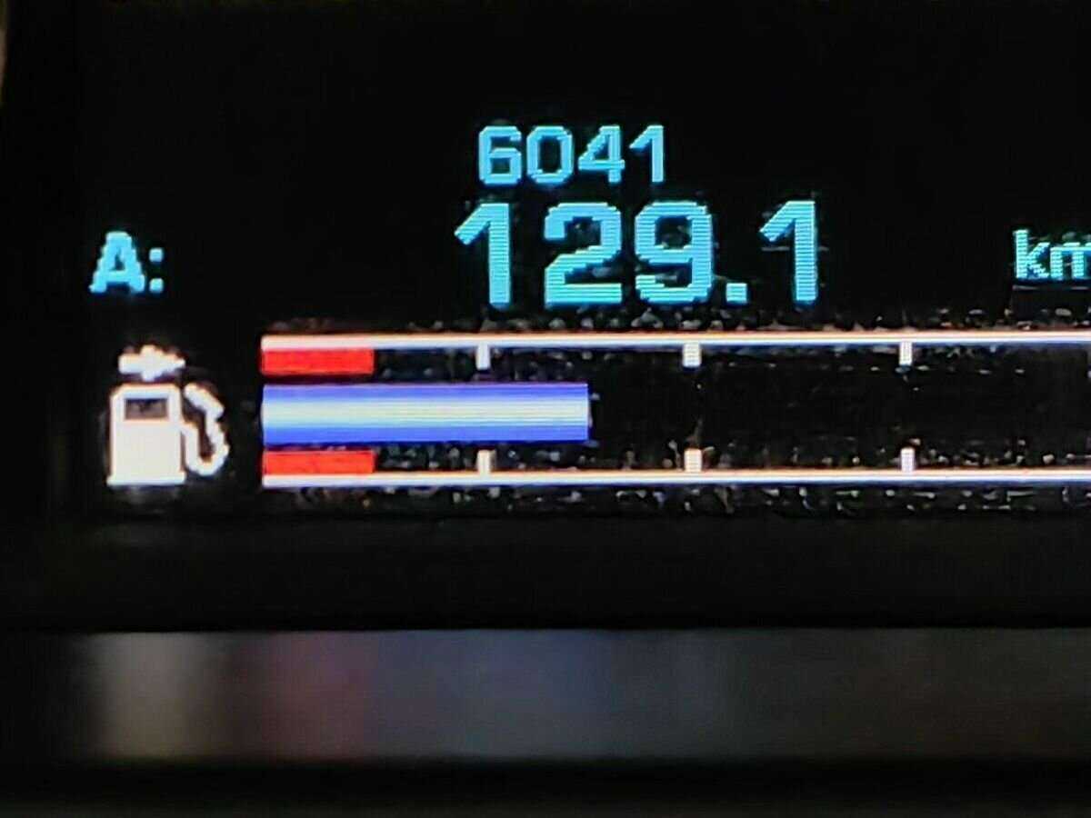 Купить Jaguar XF с пробегом. Фото: #16