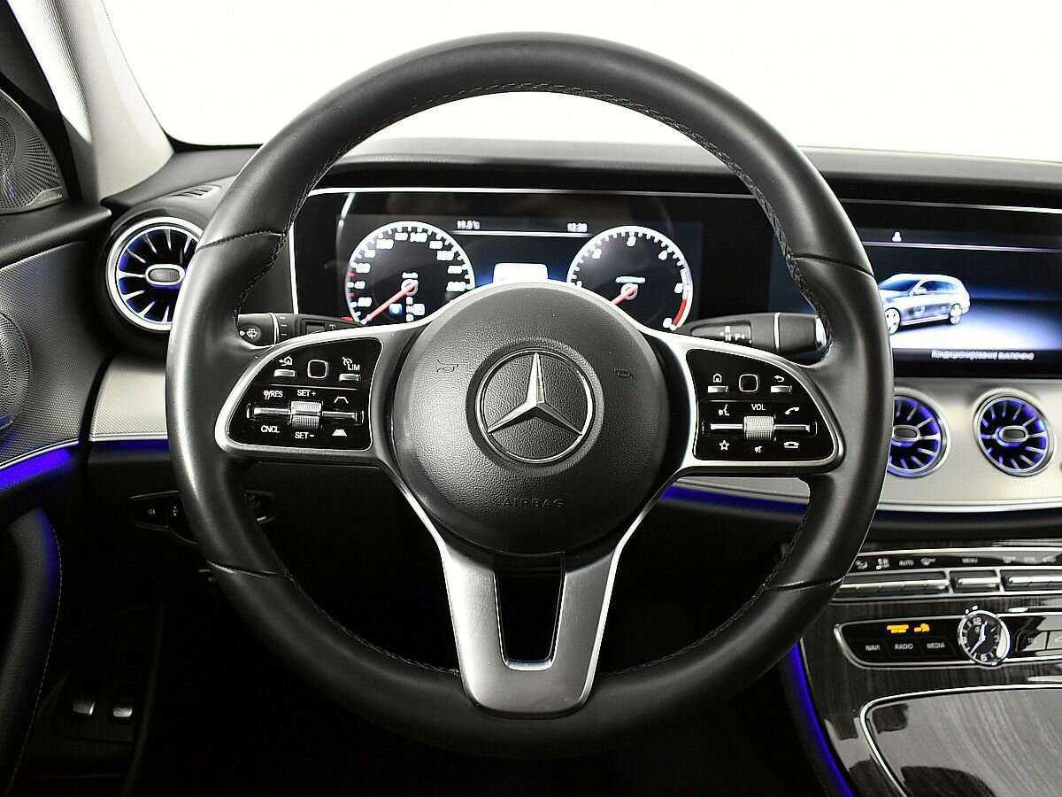 Купить Mercedes-Benz E-Класс с пробегом. Фото: #10