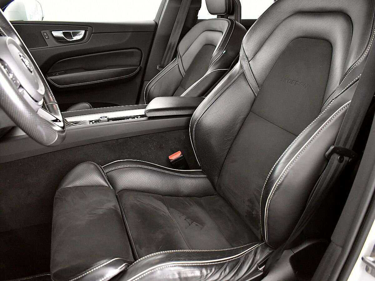 Купить Volvo XC60 с пробегом. Фото: #9