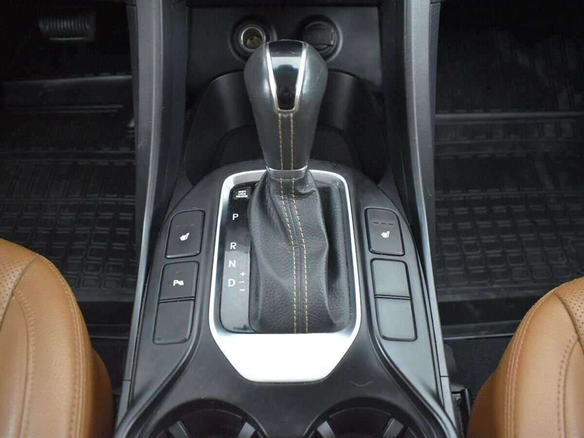 Купить Hyundai Santa Fe с пробегом. Фото: #13