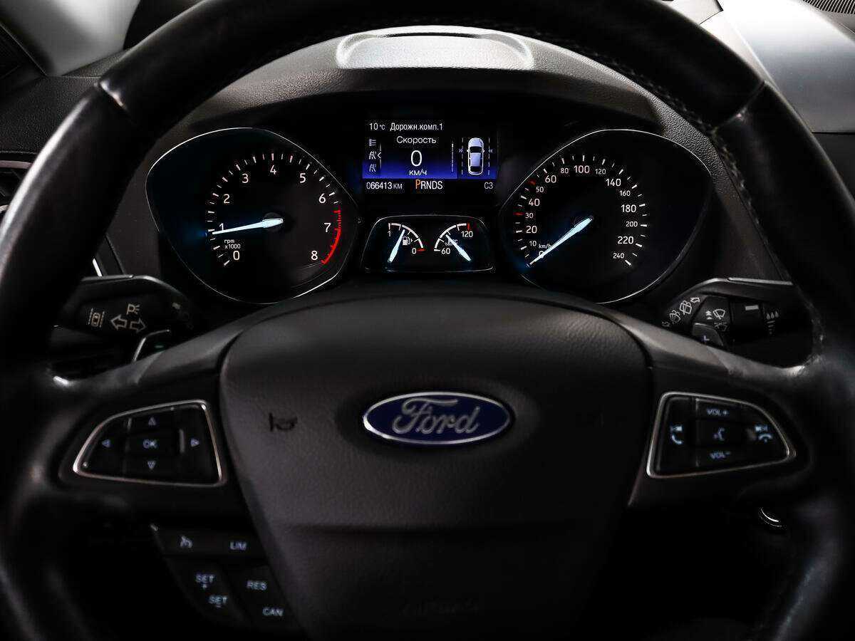 Купить Ford Kuga с пробегом. Фото: #16