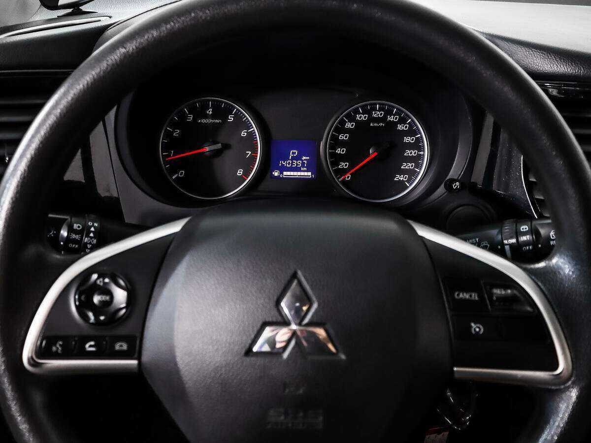 Продажа Б/У Митсубиши Оутлэндер. Фото: #16