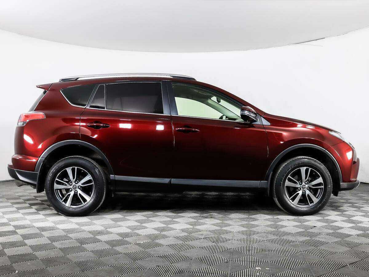 Купить Toyota RAV4 с пробегом. Фото: #3