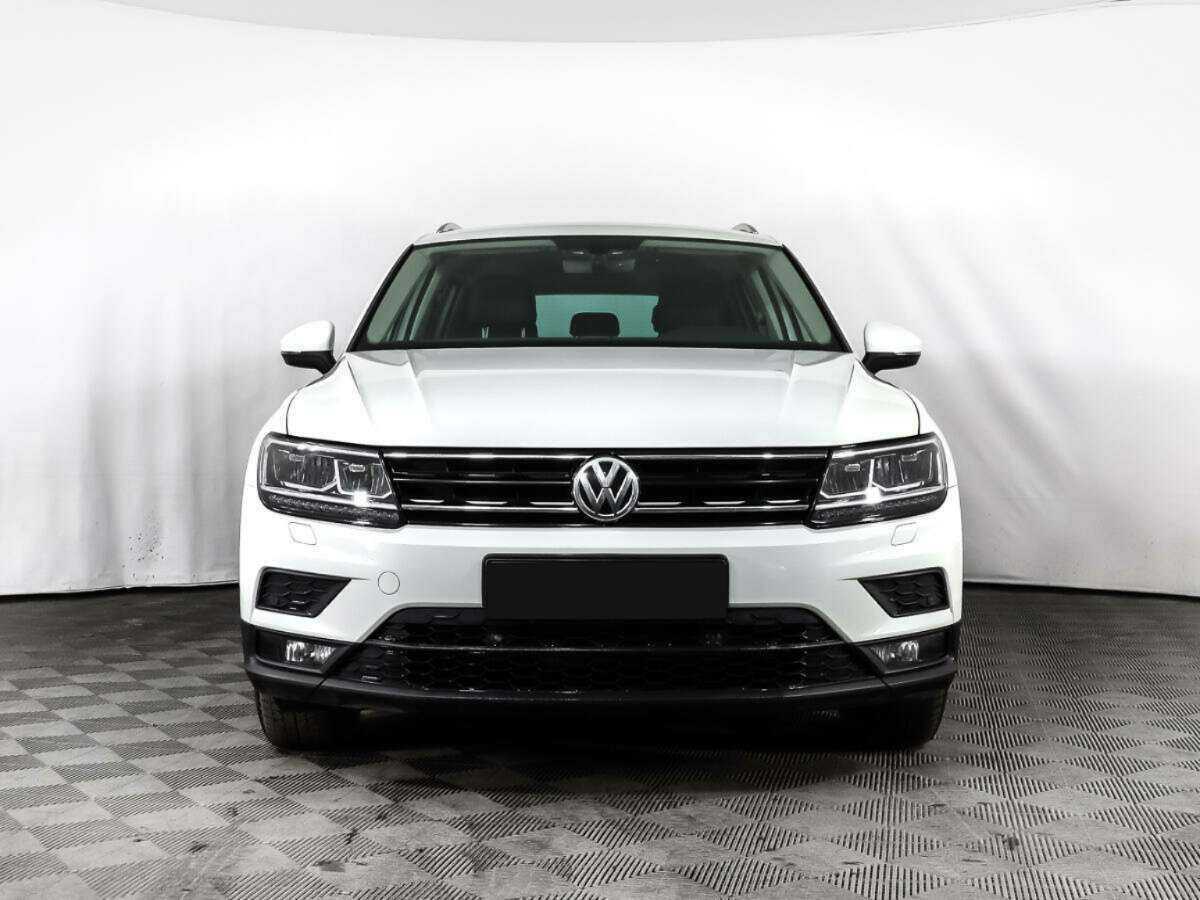 Купить Volkswagen Tiguan с пробегом. Фото: #1