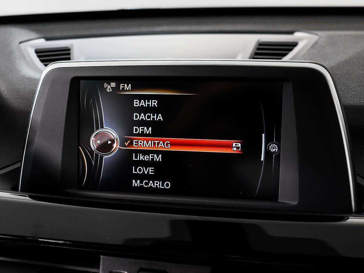 Купить BMW X1 с пробегом. Фото: #10