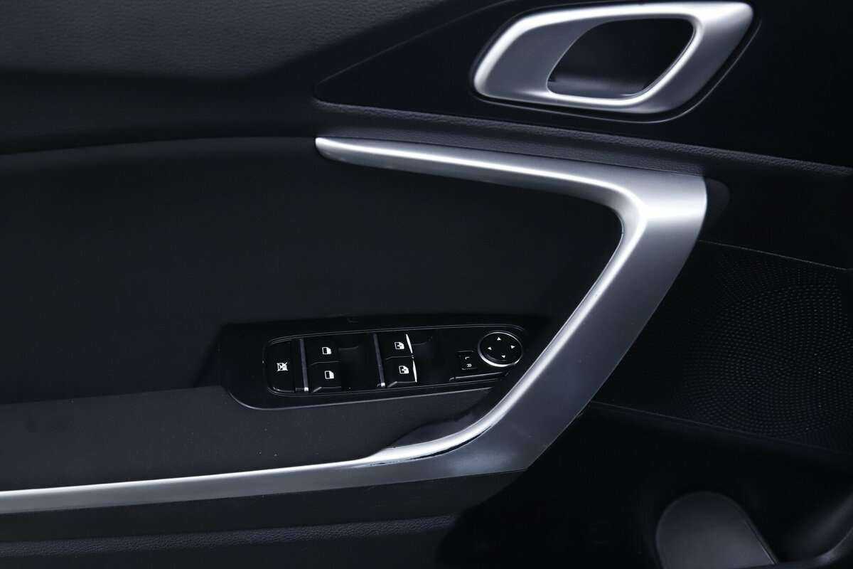 Купить Kia Ceed с пробегом. Фото: #9