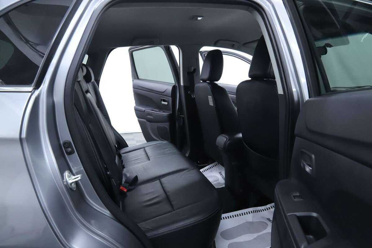 Продажа Б/У Митсубиши АС-Икс. Фото: #15