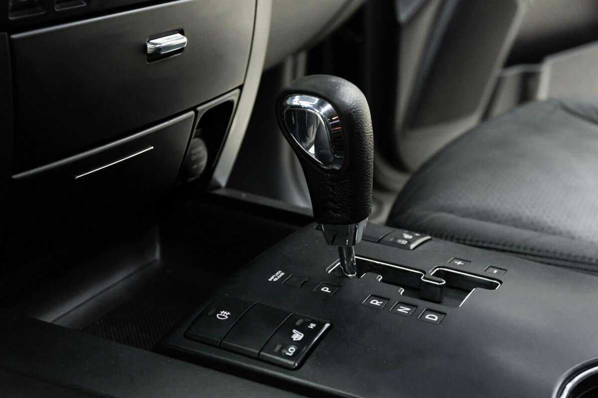 Купить Kia Mohave с пробегом. Фото: #11