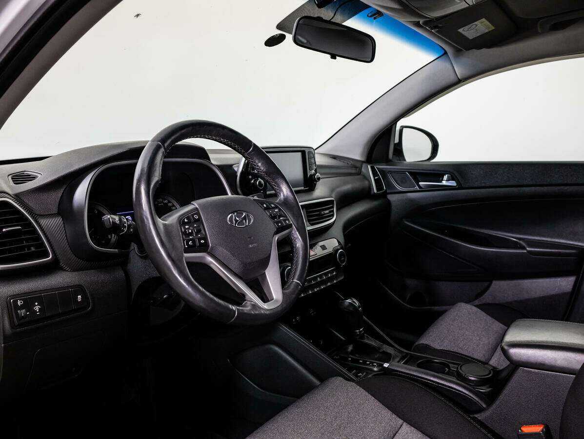 Купить Hyundai Tucson с пробегом. Фото: #8