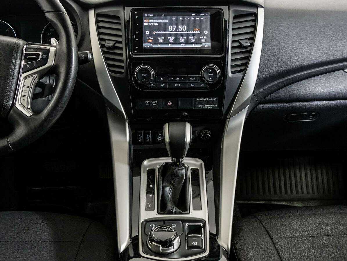 Купить Mitsubishi Pajero Sport с пробегом. Фото: #12