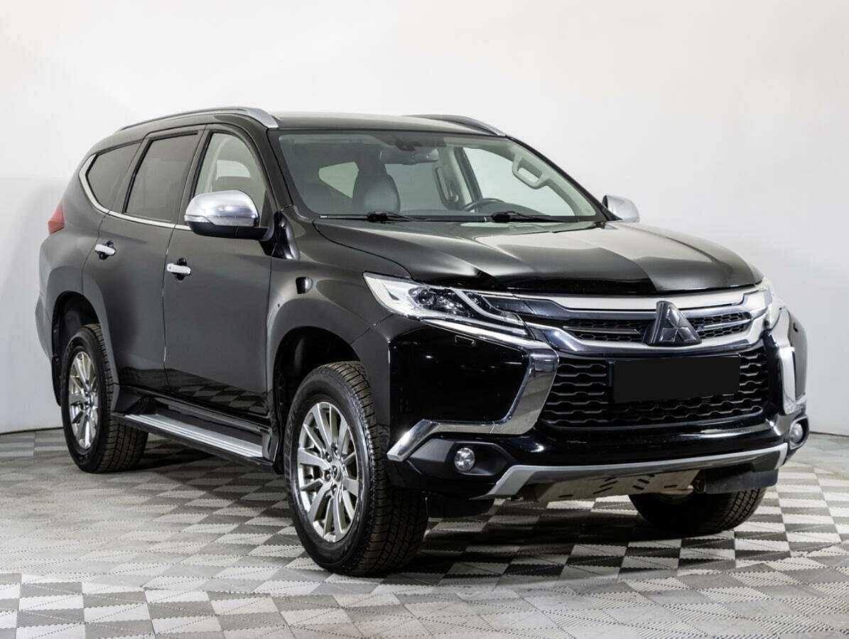 Купить Mitsubishi Pajero Sport с пробегом. Фото: #2