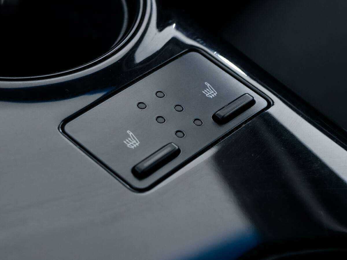 Купить Toyota Camry с пробегом. Фото: #13