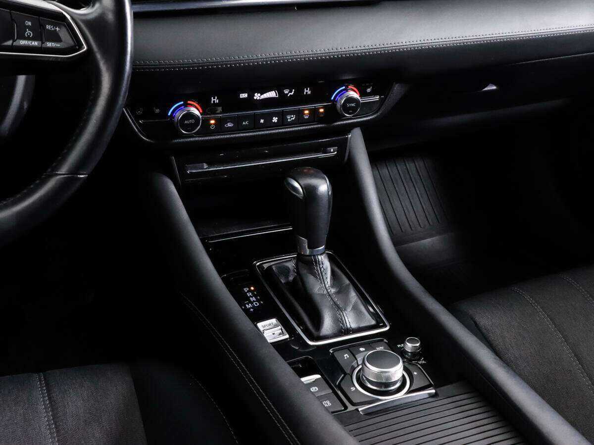Купить Mazda 6 с пробегом. Фото: #13