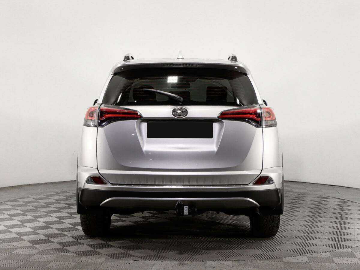 Купить Toyota RAV4 с пробегом. Фото: #4