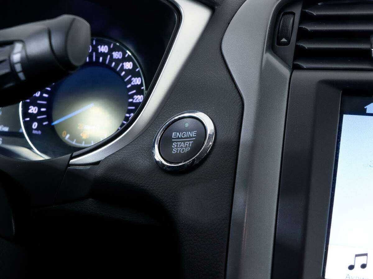 Купить Ford Mondeo с пробегом. Фото: #11