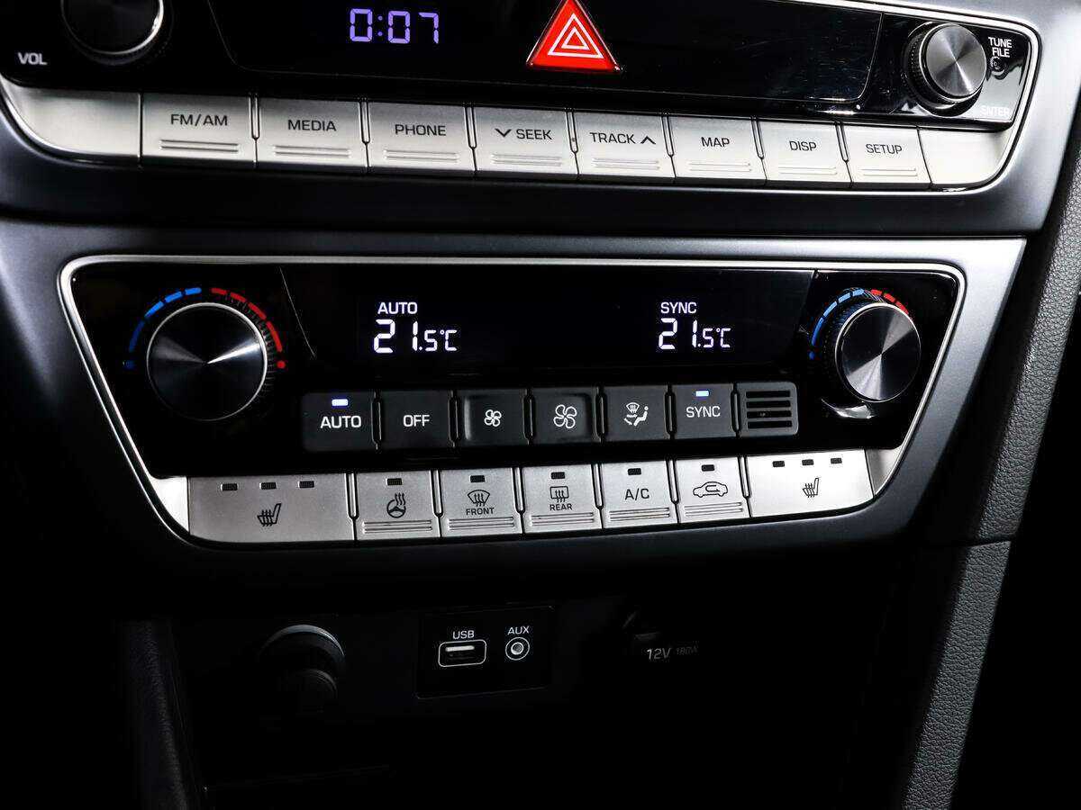 Купить Hyundai Sonata с пробегом. Фото: #14