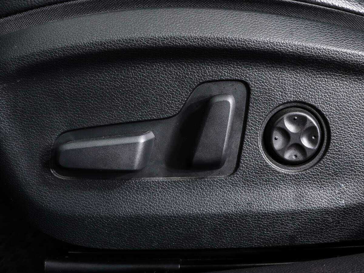 Купить Hyundai Sonata с пробегом. Фото: #19