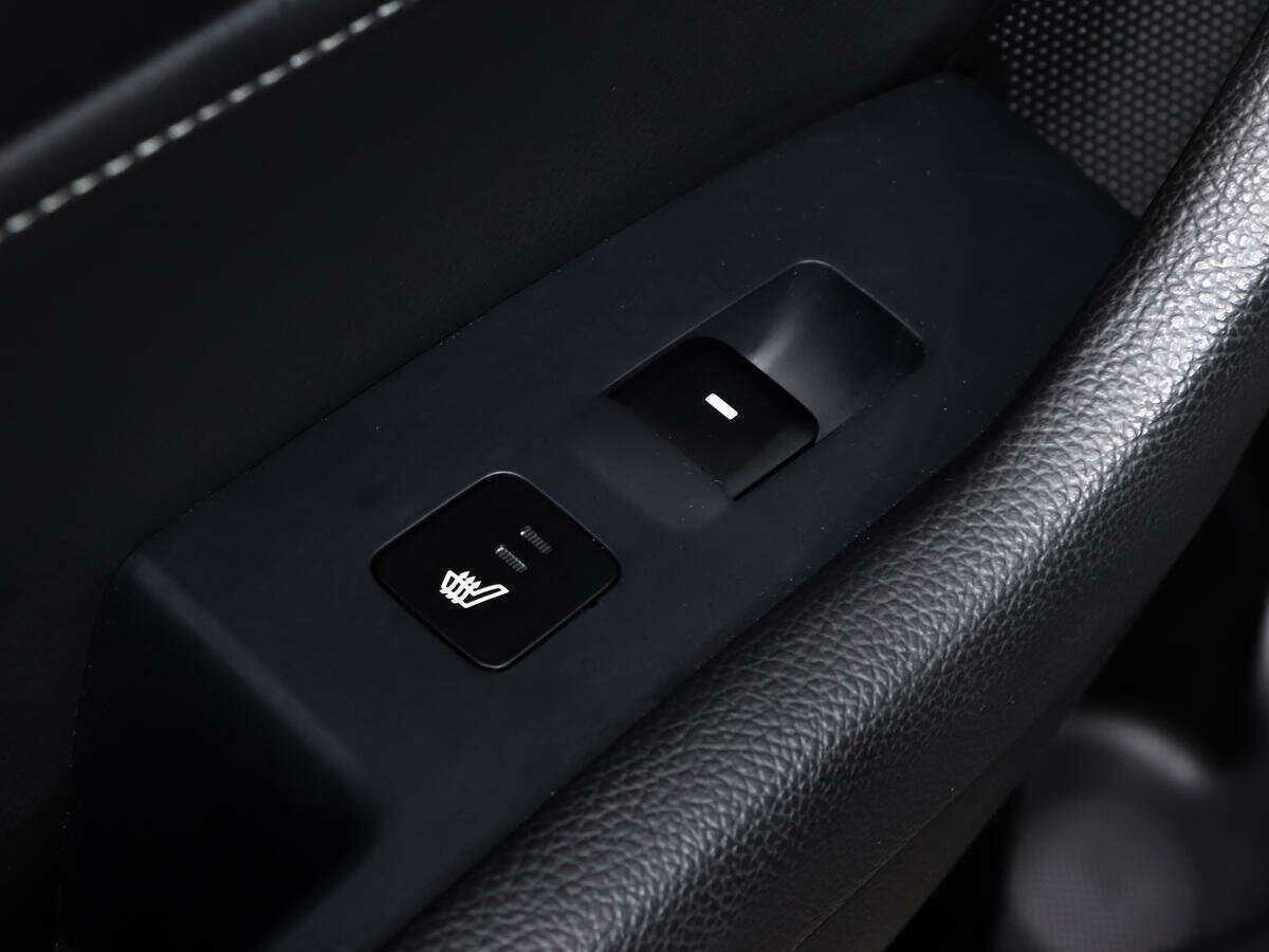 Купить Hyundai Sonata с пробегом. Фото: #21