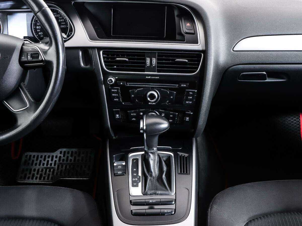 Купить Audi A4 с пробегом. Фото: #14