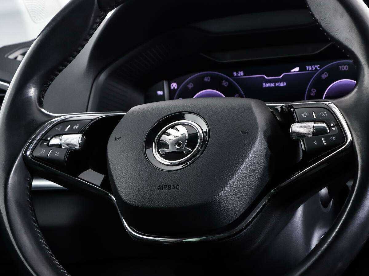 Купить Skoda Karoq с пробегом. Фото: #12