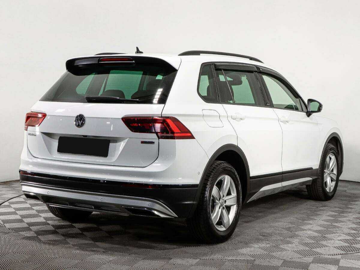 Купить Volkswagen Tiguan с пробегом. Фото: #3