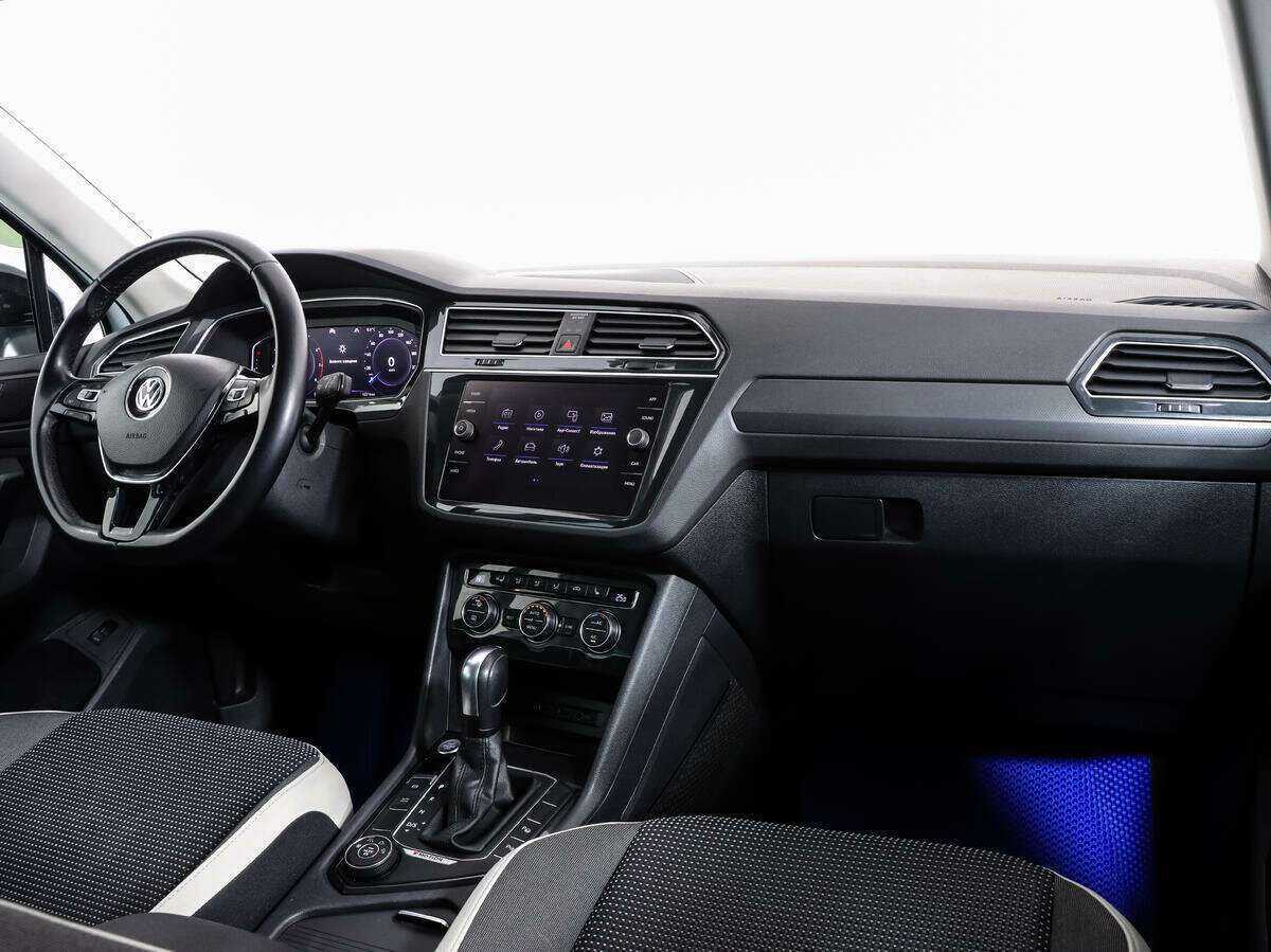 Купить Volkswagen Tiguan с пробегом. Фото: #6