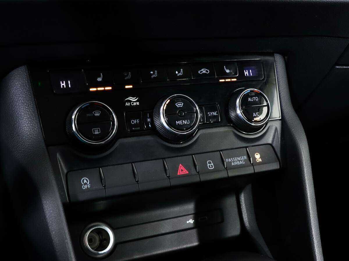 Купить Skoda Karoq с пробегом. Фото: #16