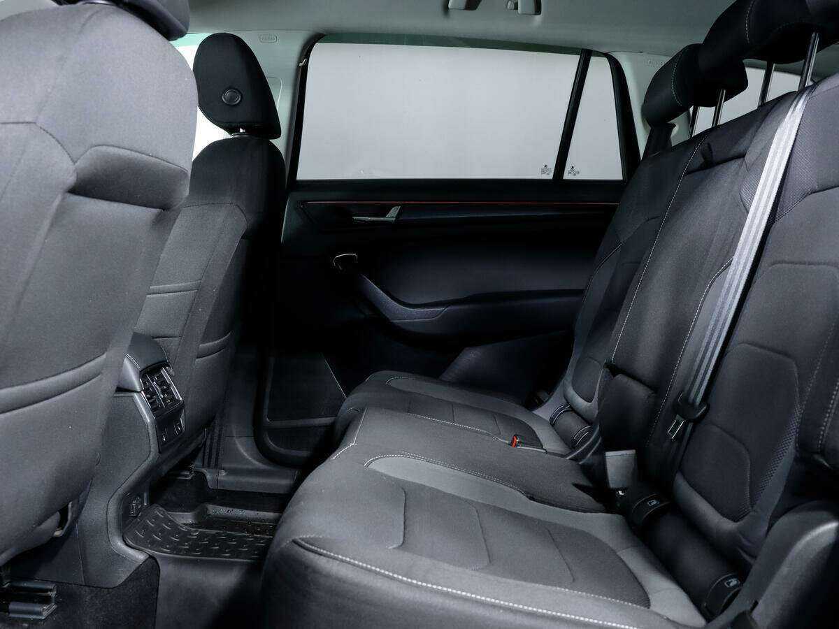 Купить Skoda Kodiaq с пробегом. Фото: #8
