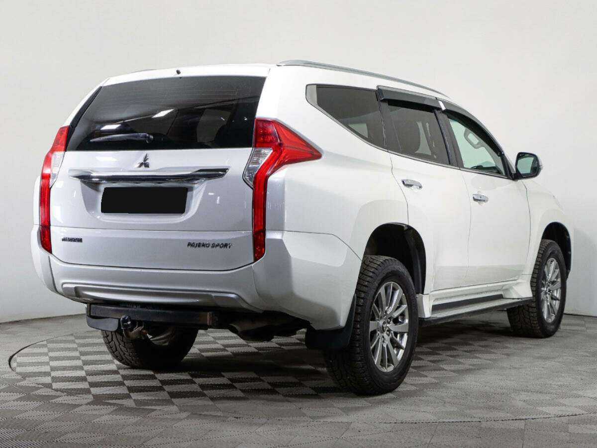 Купить Mitsubishi Pajero Sport с пробегом. Фото: #4