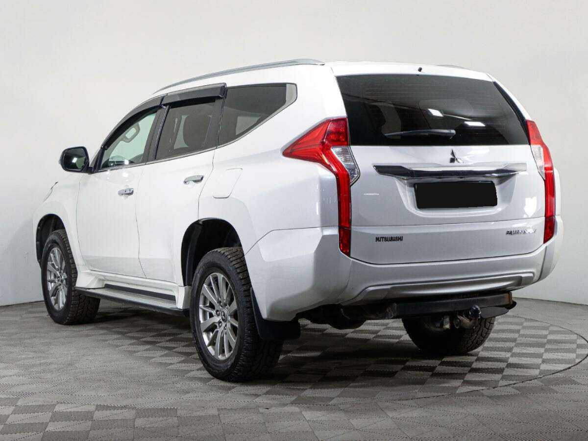 Купить Mitsubishi Pajero Sport с пробегом. Фото: #6
