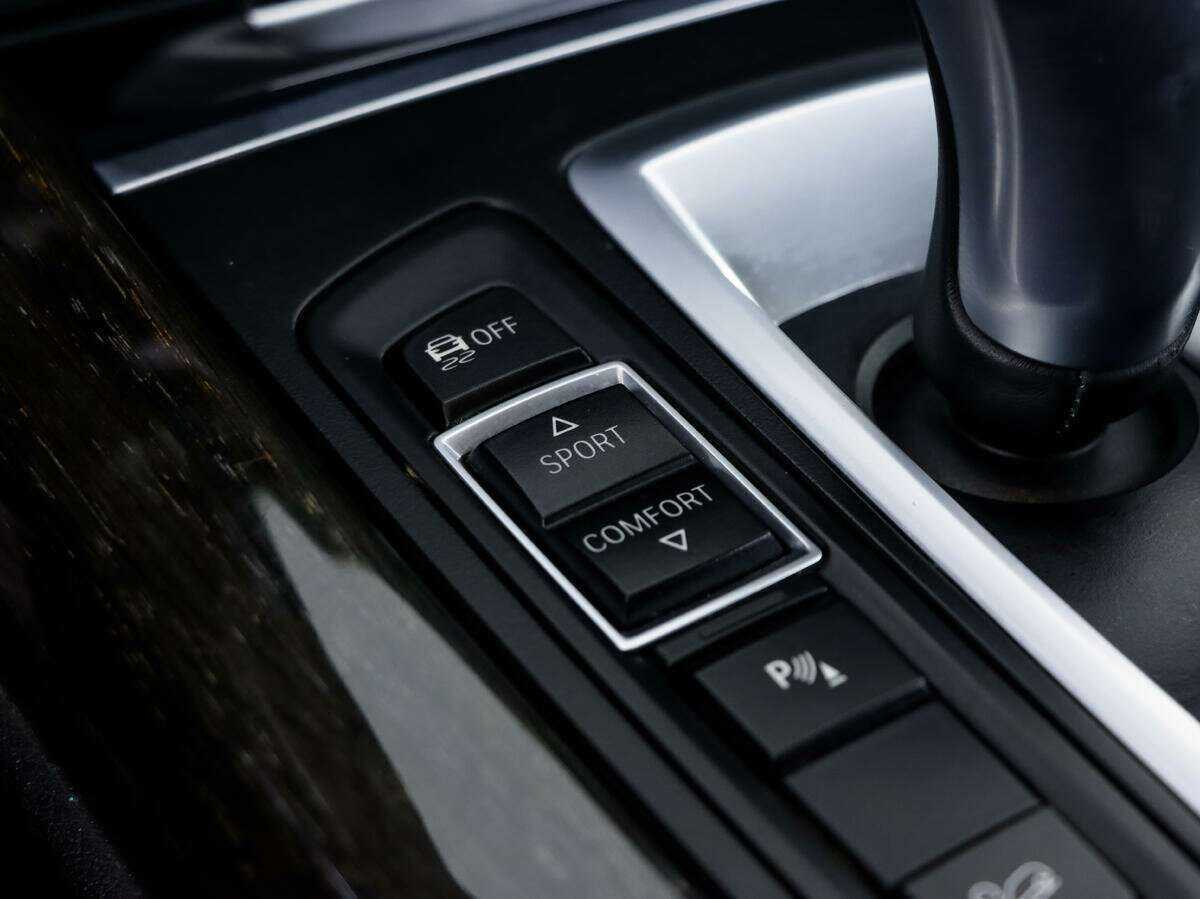 Купить BMW X5 с пробегом. Фото: #15