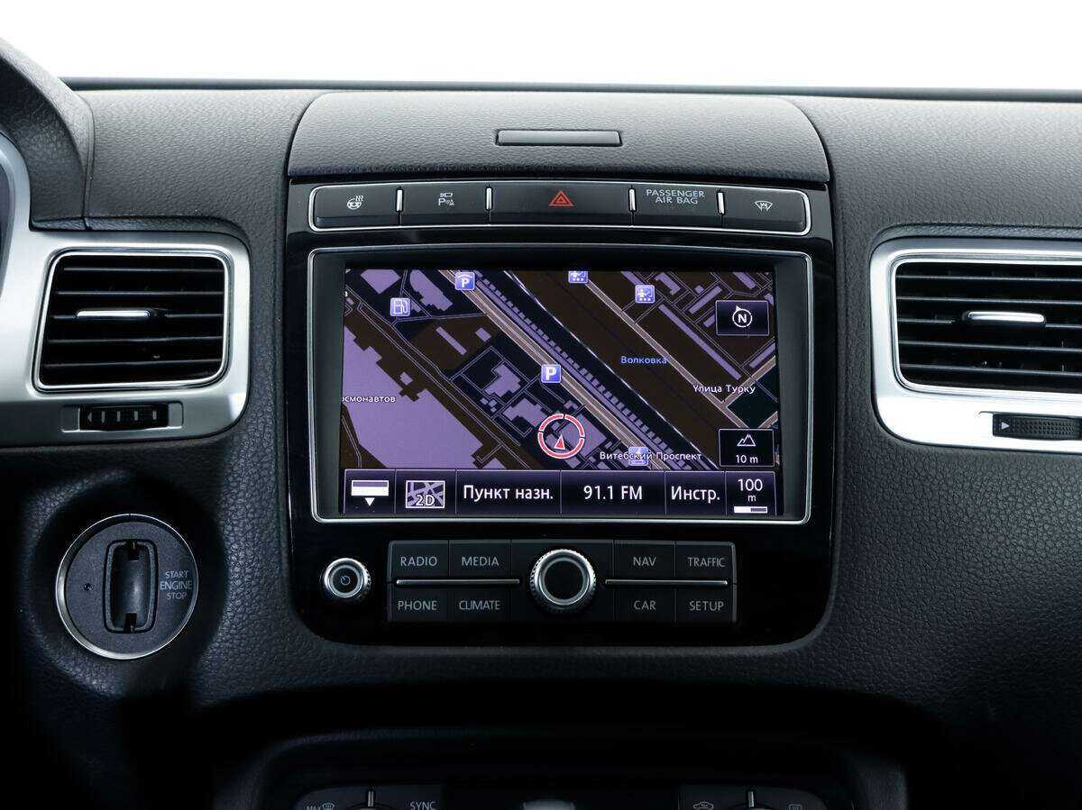 Купить Volkswagen Touareg с пробегом. Фото: #9