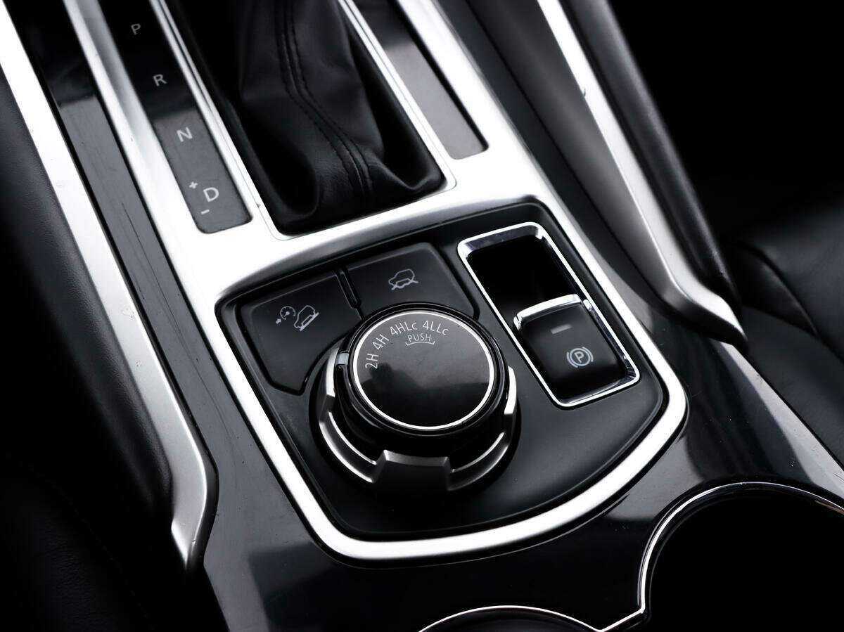 Купить Mitsubishi Pajero Sport с пробегом. Фото: #14