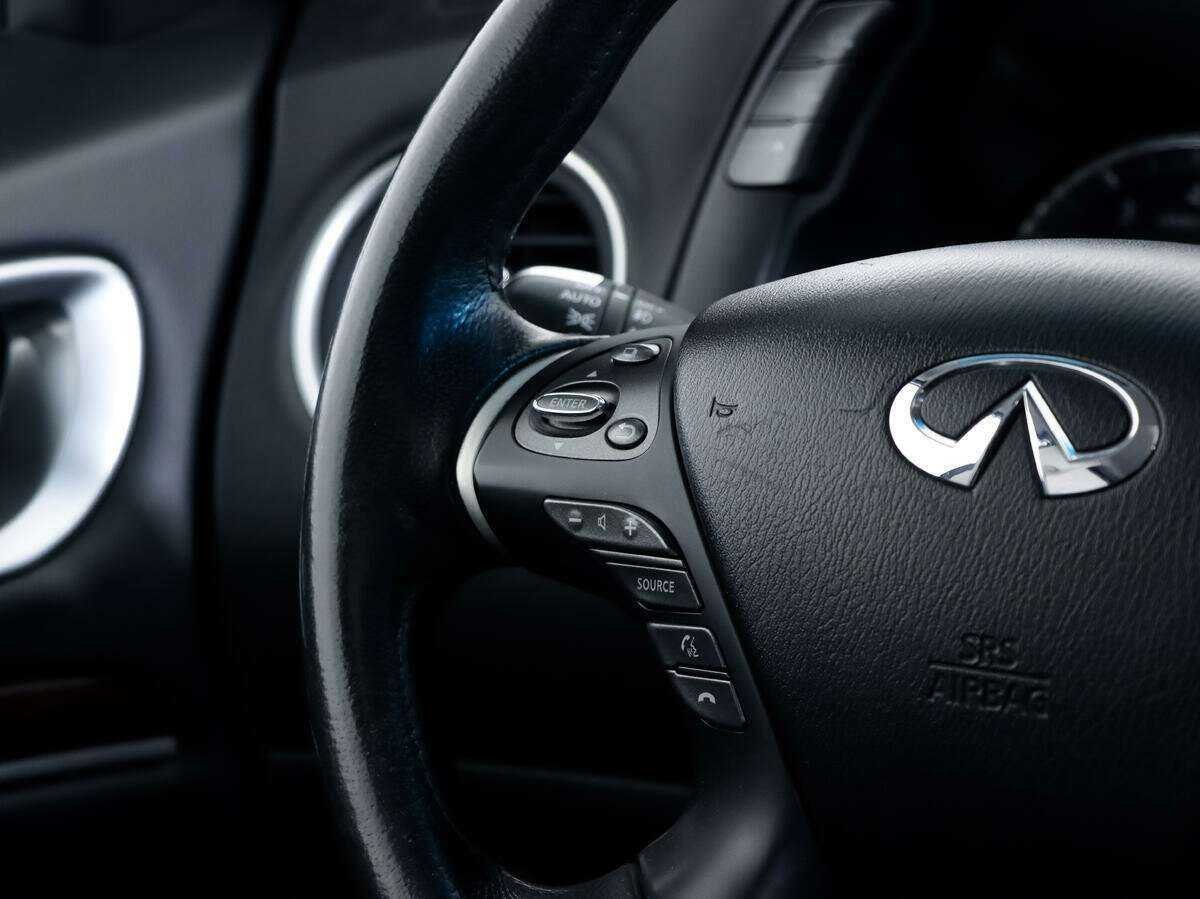 Купить Infiniti QX60 с пробегом. Фото: #18