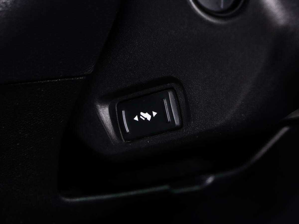 Купить Ford Explorer с пробегом. Фото: #20