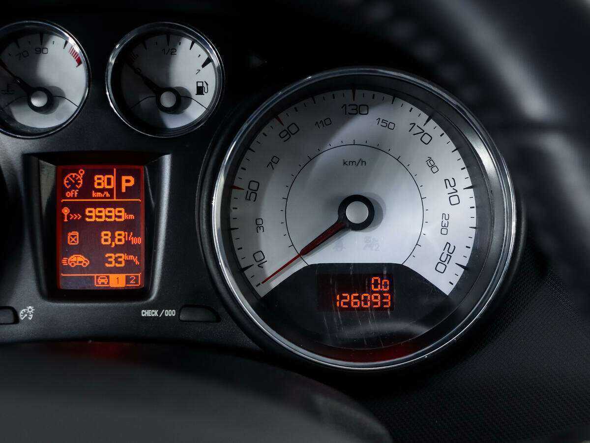 Продажа Б/У Пежо 408. Фото: #15