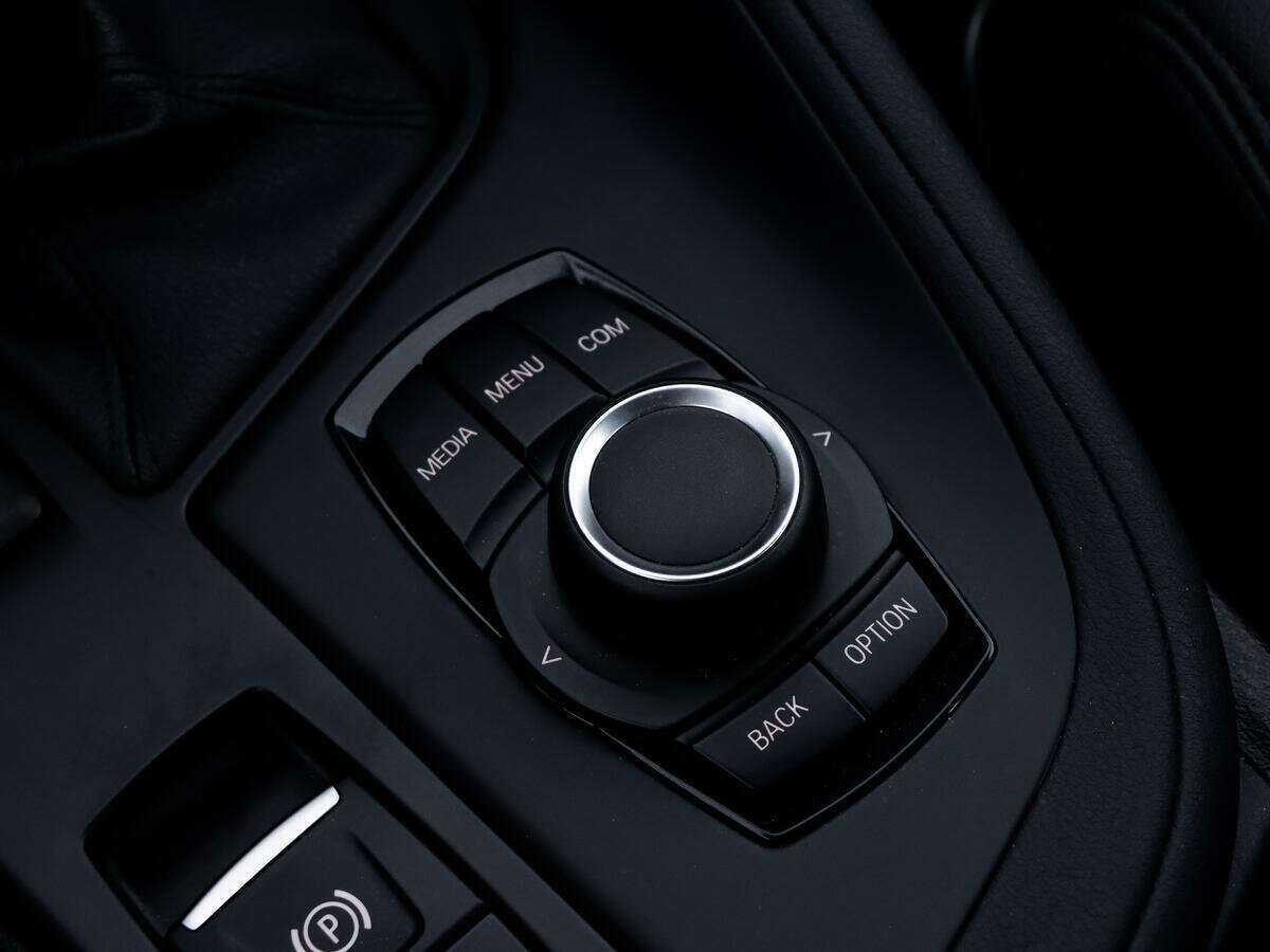 Купить BMW X1 с пробегом. Фото: #14