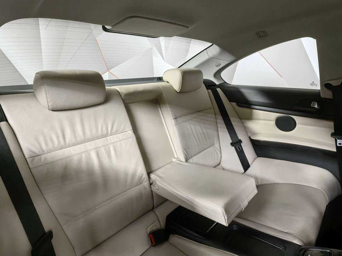 Купить BMW 3 серии с пробегом. Фото: #11