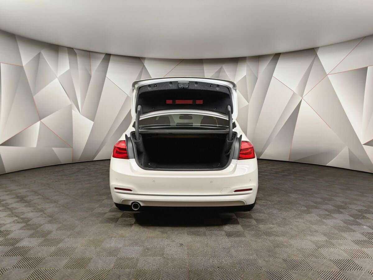 Купить BMW 3 серии с пробегом. Фото: #15