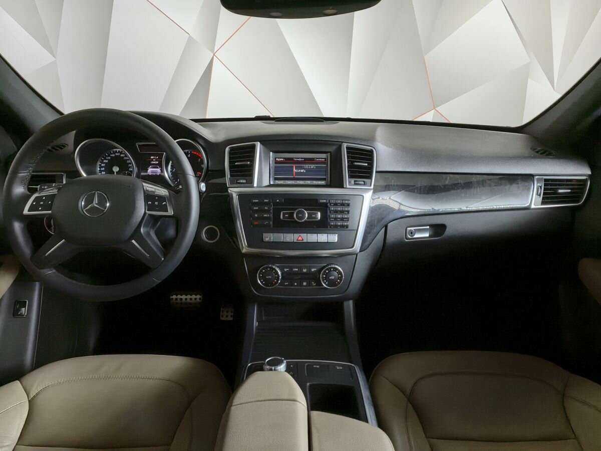 Купить Mercedes-Benz M-Класс с пробегом. Фото: #9