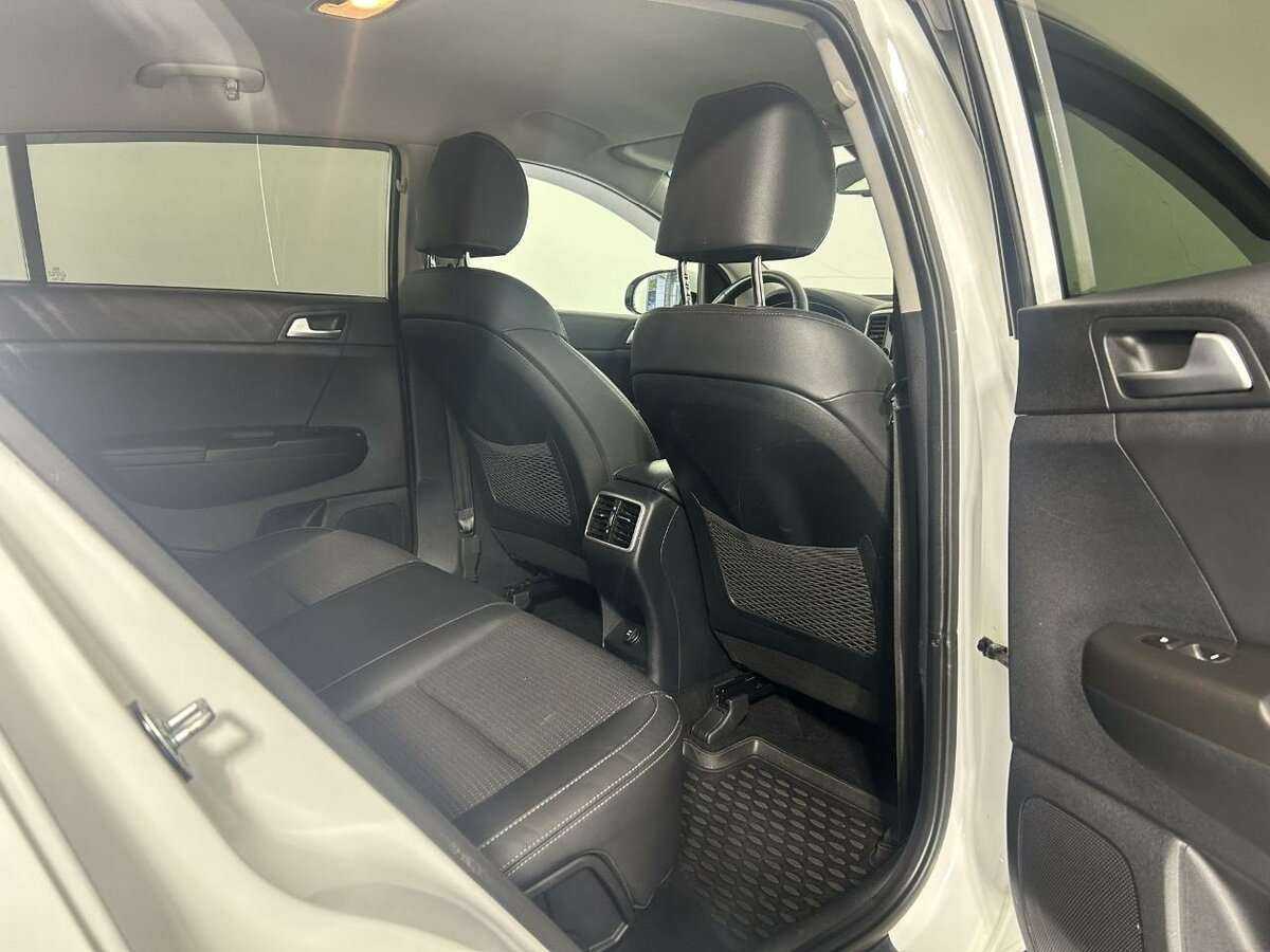 Купить Kia Sportage с пробегом. Фото: #15