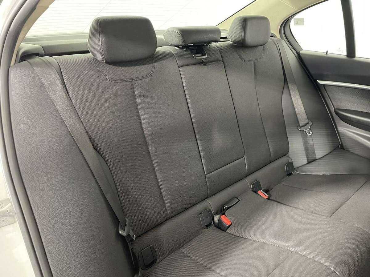 Купить BMW 3 серии с пробегом. Фото: #14