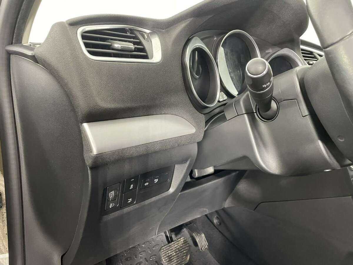 Купить Citroen C4 с пробегом. Фото: #8