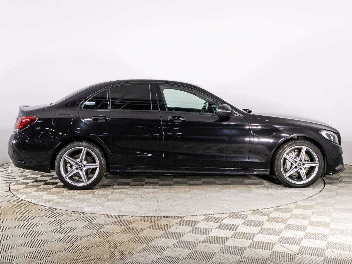 Купить Mercedes-Benz C-Класс с пробегом. Фото: #3